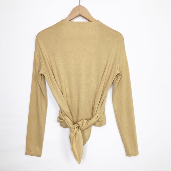 Vince tan Rap Thai front sweater - Picture 2 of 9